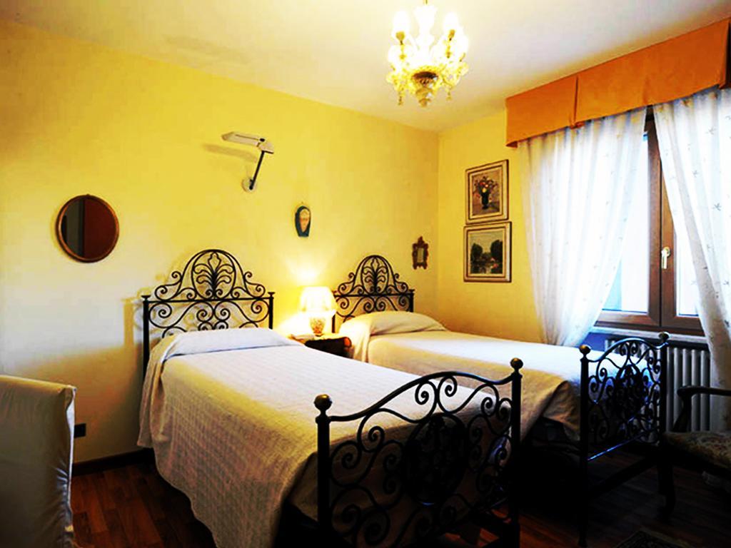 B&B Poesia Vérone Chambre photo